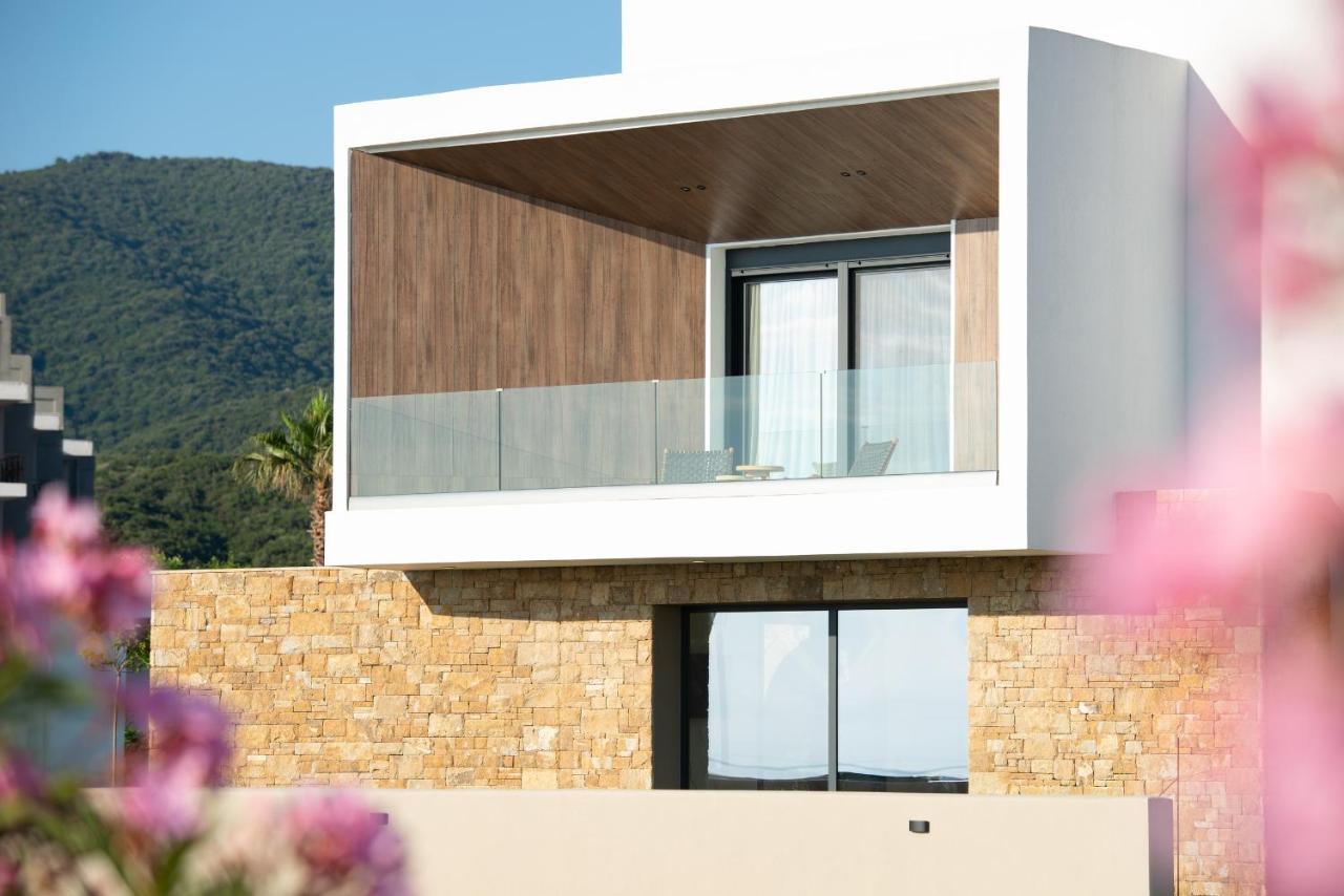 Callisti Suites Sarti Ngoại thất bức ảnh