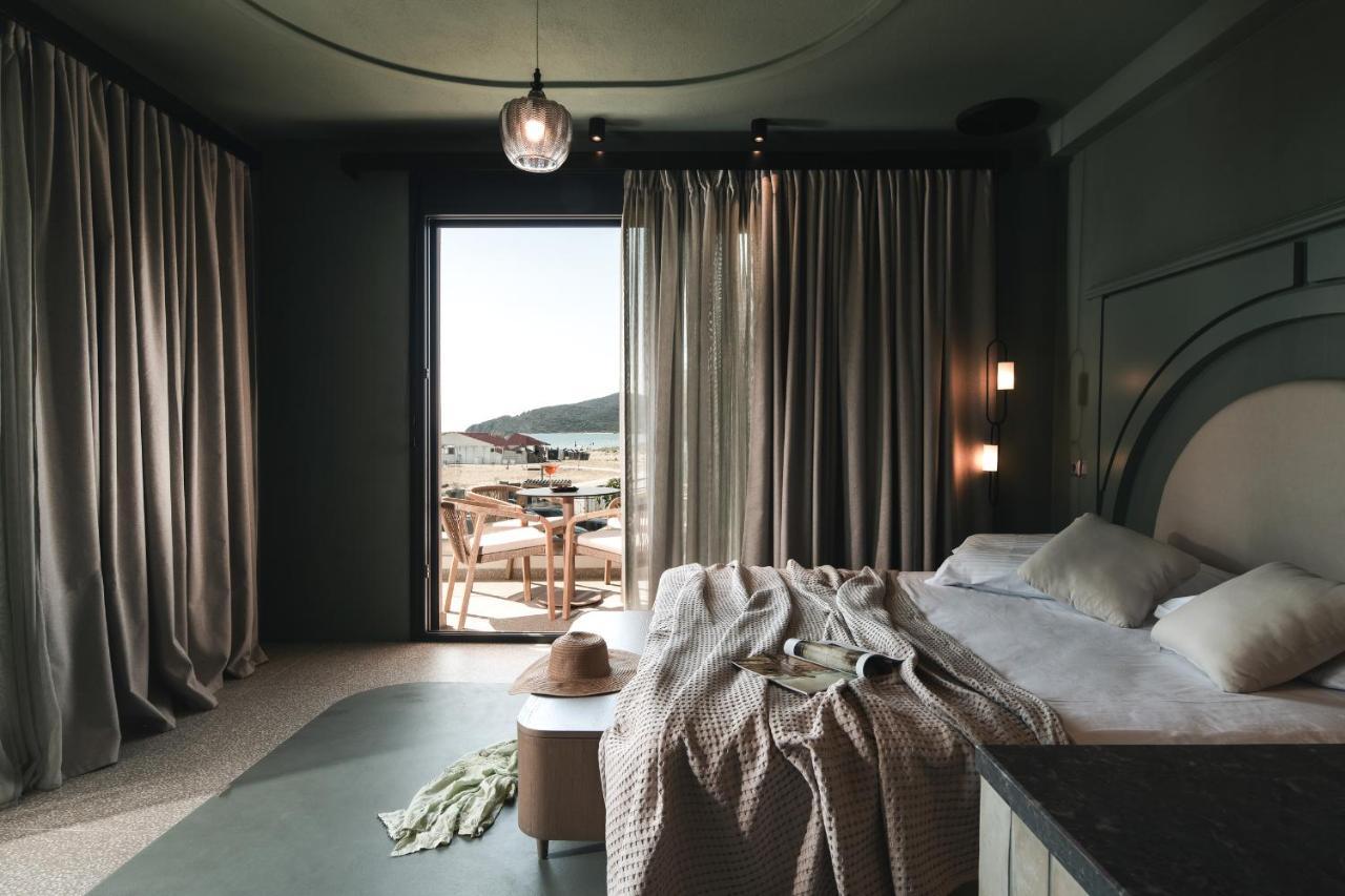 Callisti Suites Sarti Ngoại thất bức ảnh