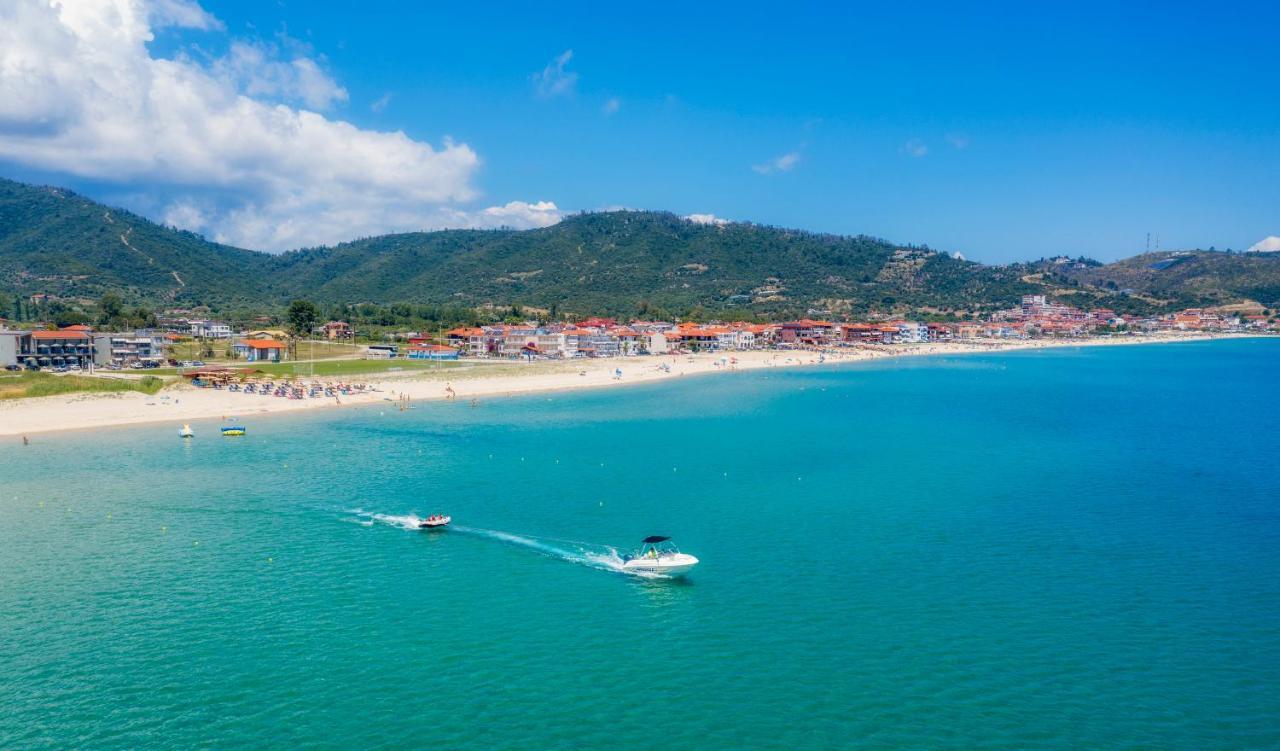 Callisti Suites Sarti Ngoại thất bức ảnh